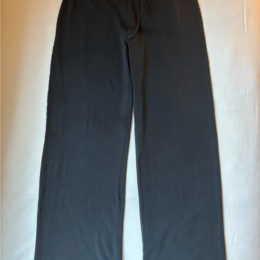 TNA Chill Black Lounge Pants (Size L)